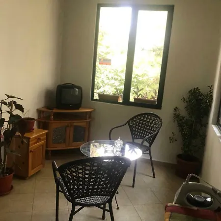 Нощувки Шумен *