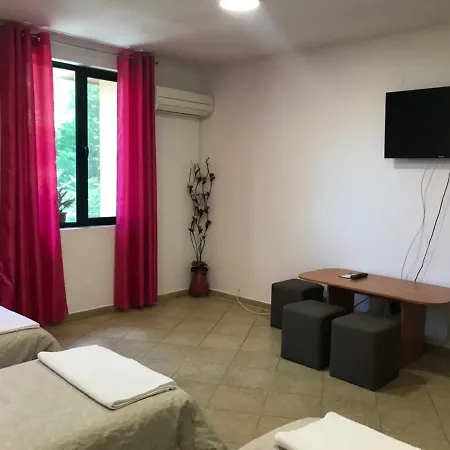 Lejlighed Нощувки Шумен Sjumen